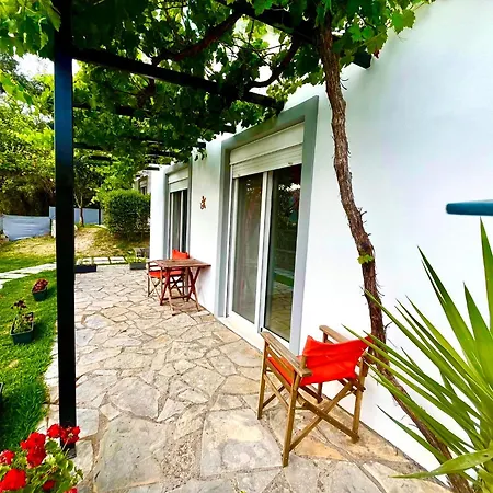 Chakalaka Semesteranläggning (resort) Vlikhón