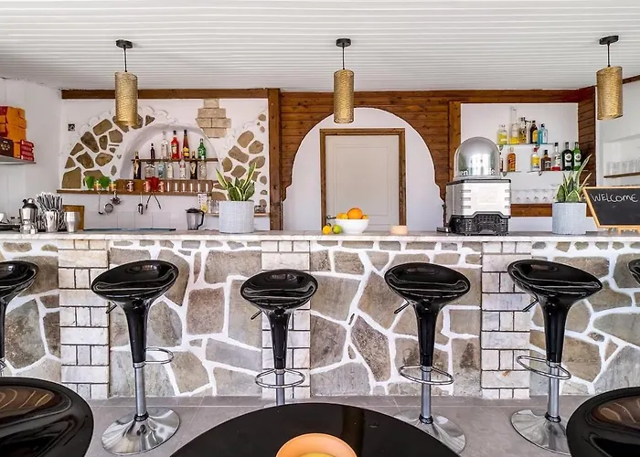 Chakalaka Semesteranläggning (resort) Vlikhón