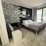 Feriested Chakalaka Vlikhón