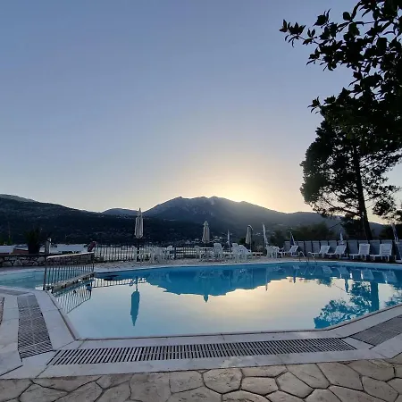 Chakalaka Resort