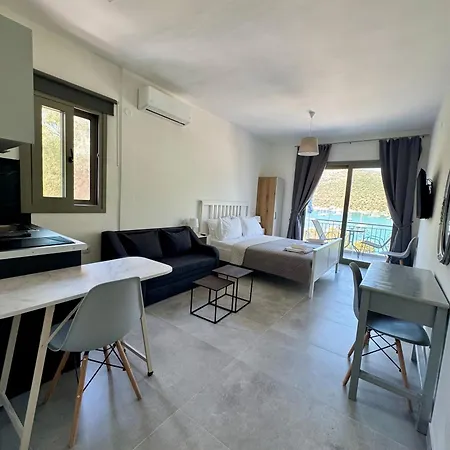 Chakalaka Complex 3*